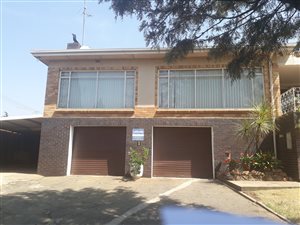3 Bed House in Oakdene