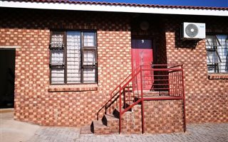 2 Bedroom Townhouse in Burgersfort