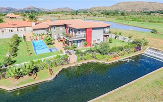 5 Bedroom House in The Islands Estate