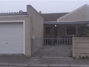 2 Bed House in Weltevreden Valley