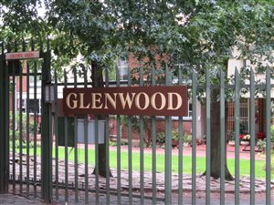 2 Bed Townhouse in Senderwood