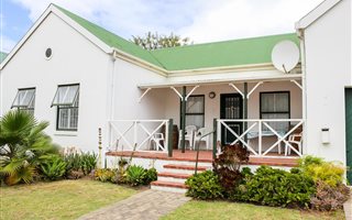 2 Bedroom Townhouse in Wellington North