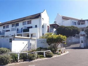1 Bed Apartment in Melkbosstrand
