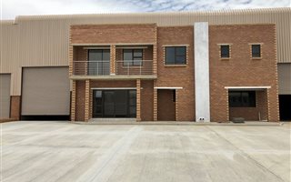 Industrial space in Airport Park