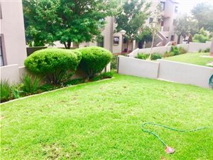2 Bed Townhouse in Paulshof
