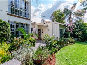 3 Bed Duet in Menlyn