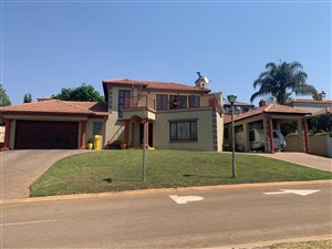 3 Bed House in Irene View Estate