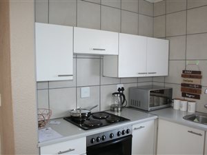1 Bed Townhouse in Edenglen