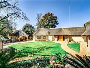 800 m² Industrial space in Bredell AH
