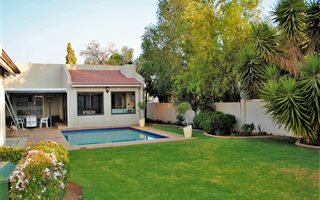 4 Bedroom House in Kyalami Estate