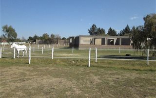 1.2 ha Land available in Randjesfontein