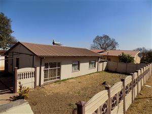 3 Bed House in Eldorado Park