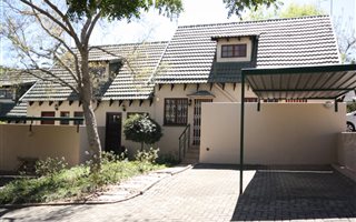 2 Bedroom Townhouse in Weltevreden Park