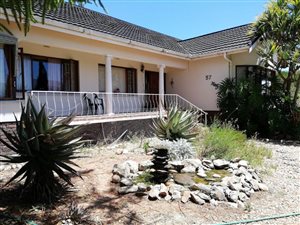 3 Bed House in Bonnievale