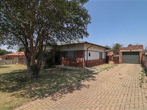 3 Bed House in Primrose