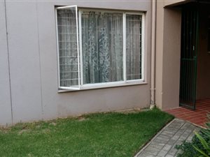 2 Bed Apartment in Radiokop