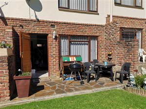 2 Bed Apartment in George South