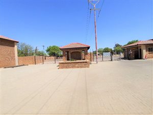 2 Bed Apartment in Modder East