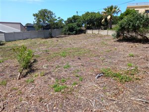 899 m² Land available in Tergniet