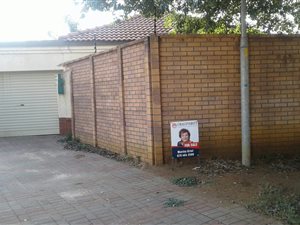 2 Bed House in Eloffsdal