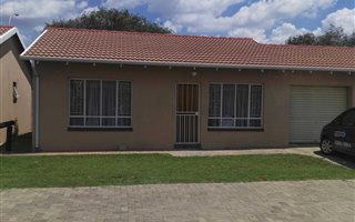 2 Bedroom Townhouse in Petersfield