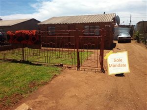 2 Bed House in Sebokeng Zone 13