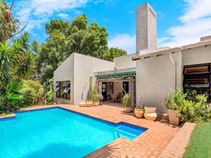 3 Bedroom House in Hurlingham Manor