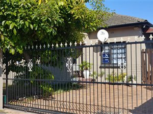 4 Bed House in Oakdale