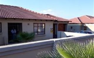 3 Bedroom Townhouse in Amandasig