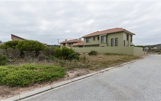 501 m² Land available in Kleinkrantz