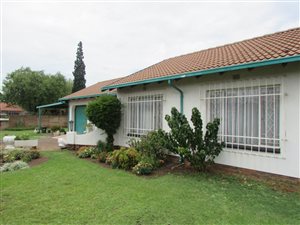 3 Bed House in Mayberry Park