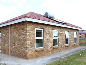 3 Bed House in Lehae