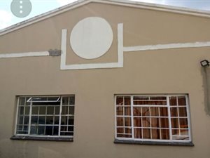 4 Bedroom House in Brixton