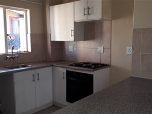 2 Bed Apartment in Sundowner