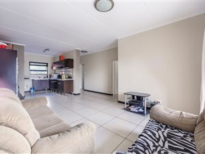 2 Bed Apartment in Dainfern