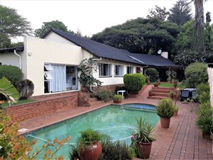 4 Bed House in Blairgowrie