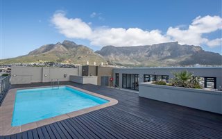 1 Bedroom Apartment in City Bowl