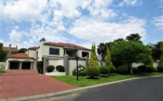 3 Bedroom House in Dainfern Valley
