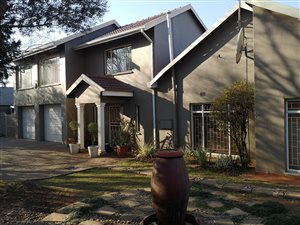 4 Bed House in General Alberts Park