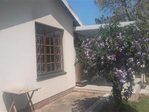 3 Bed House in Doon Heights