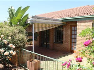 1 Bed Townhouse in Newlands