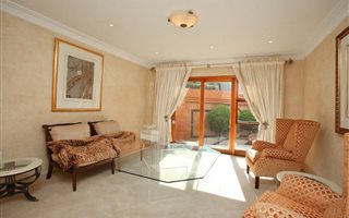 4 Bedroom Cluster in Hyde Park