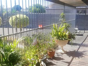 3 Bed House in Chrismar