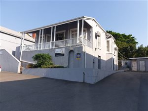 250 m² Office Space in Windermere