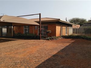 3 Bed House in Vanderbijlpark CW1