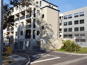 2 Bed Apartment in Bellville Central