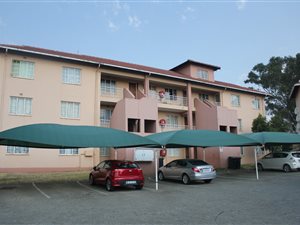 2 Bed Apartment in Sharonlea
