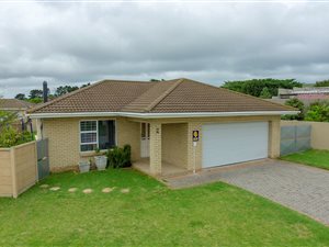 3 Bedroom Townhouse in Lorraine