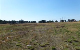 21.4 ha Land available in Grootfontein Estate