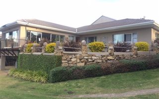 3 Bedroom House in Morgans Bay